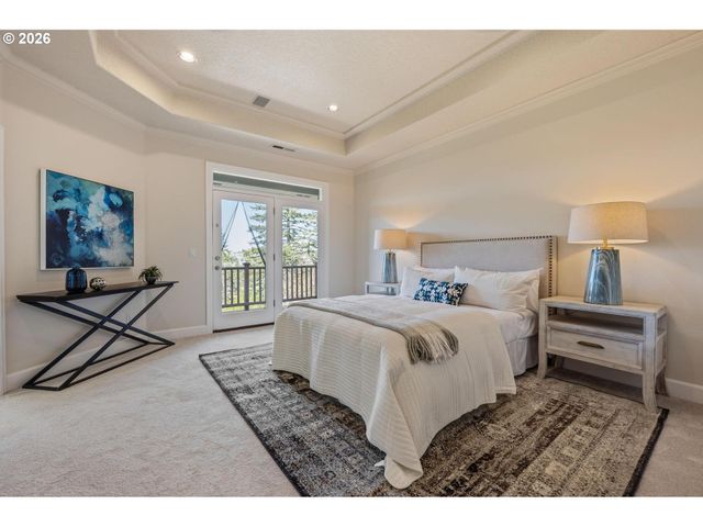 11620 Se BUCKSKIN Ct, Happy Valley, OR 97086