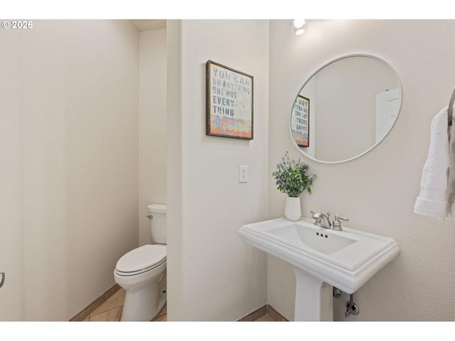 11620 Se BUCKSKIN Ct, Happy Valley, OR 97086