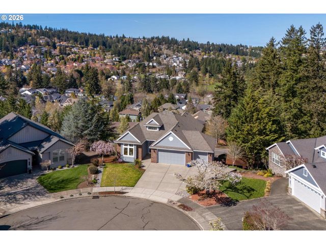 11620 Se BUCKSKIN Ct, Happy Valley, OR 97086