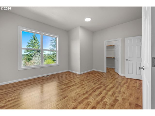 11620 Se BUCKSKIN Ct, Happy Valley, OR 97086