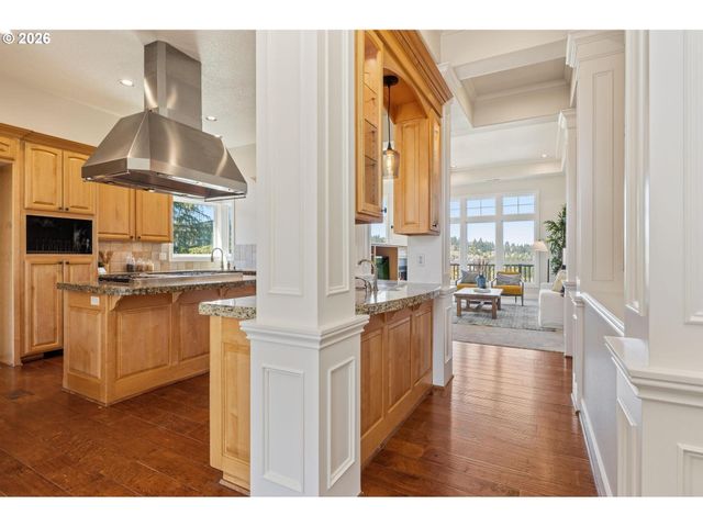 11620 Se BUCKSKIN Ct, Happy Valley, OR 97086