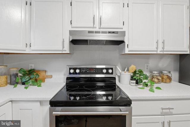 347 COOL BREEZE CT, Pasadena, MD 21122
