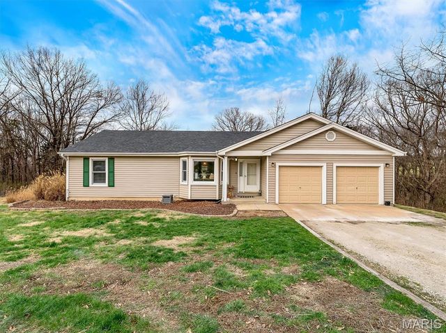 2725 Fantasy Lane, Villa Ridge, MO 63089