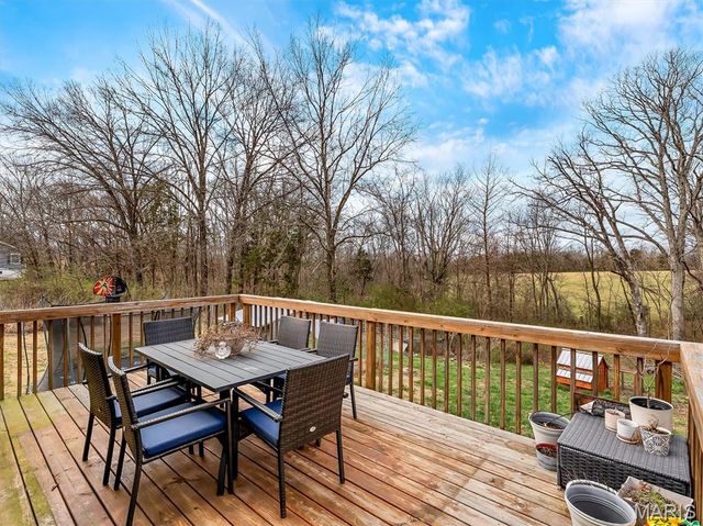 2725 Fantasy Lane, Villa Ridge, MO 63089