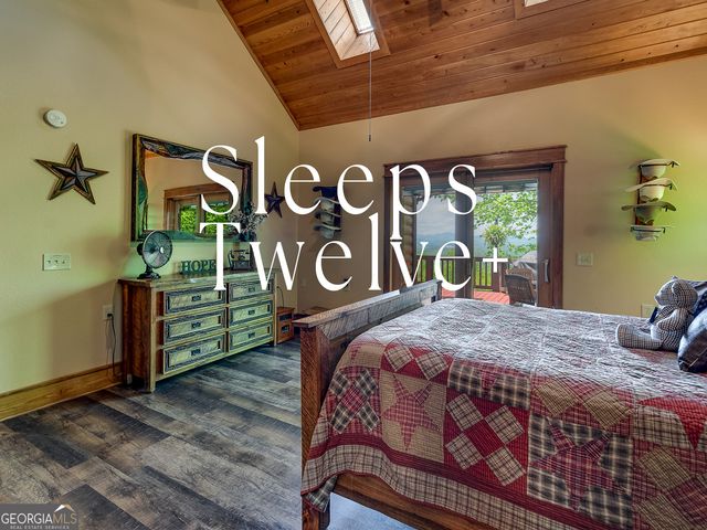 65 Meadowbrook Drive, Hayesville, NC 28904