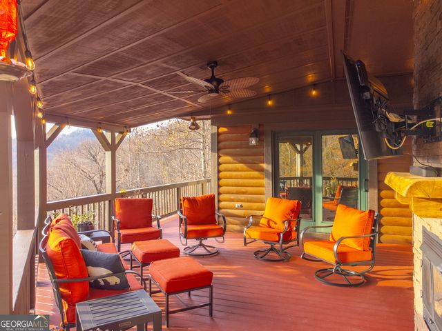 65 Meadowbrook Drive, Hayesville, NC 28904