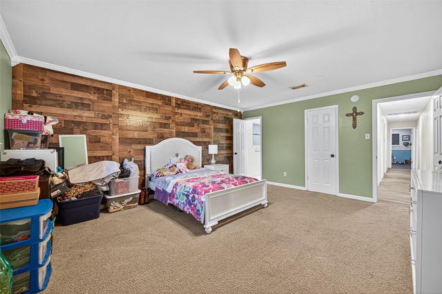 8203 Wilmerdean Street, Houston, TX 77061