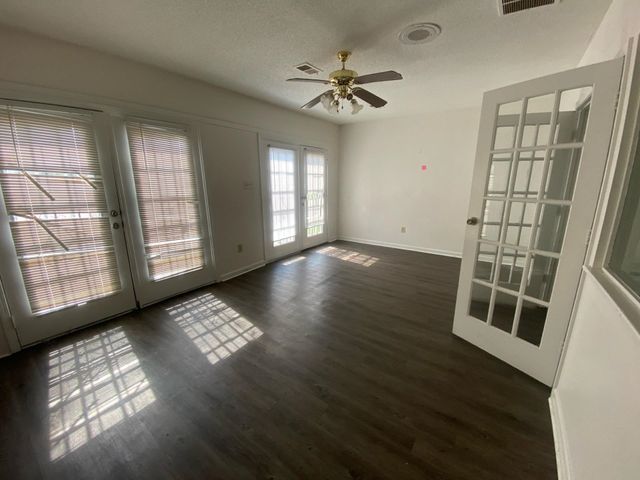 4335 GRAND CEDAR LN N, Memphis, TN 38128