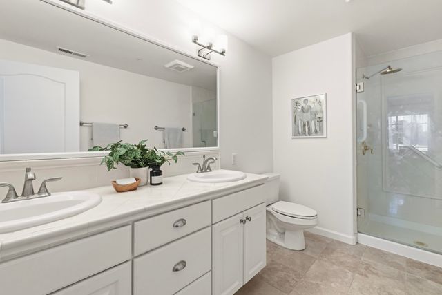 111 Saint Matthews Ave 304, San Mateo, CA 94401