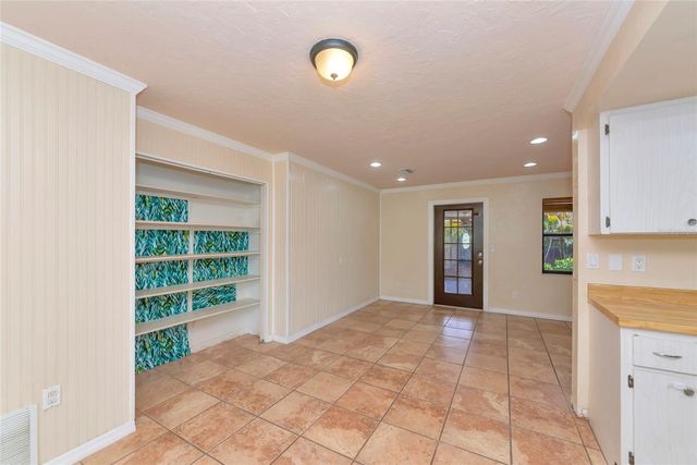 2529 GOLDEN POINCIANA PLACE, Sarasota, FL 34232