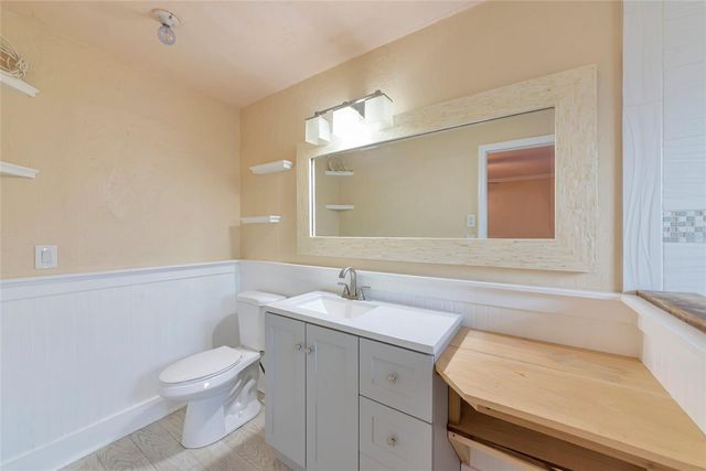 2529 GOLDEN POINCIANA PLACE, Sarasota, FL 34232