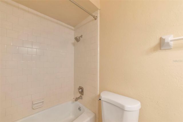 2529 GOLDEN POINCIANA PLACE, Sarasota, FL 34232