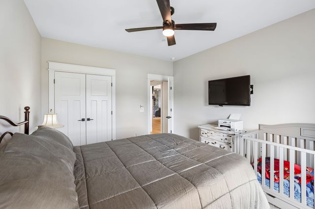3405 Bootknife Dr, Bell Buckle, TN 37020