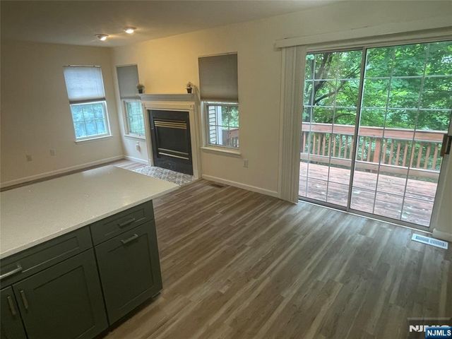 67 Gannet Court, Wayne, NJ 07470
