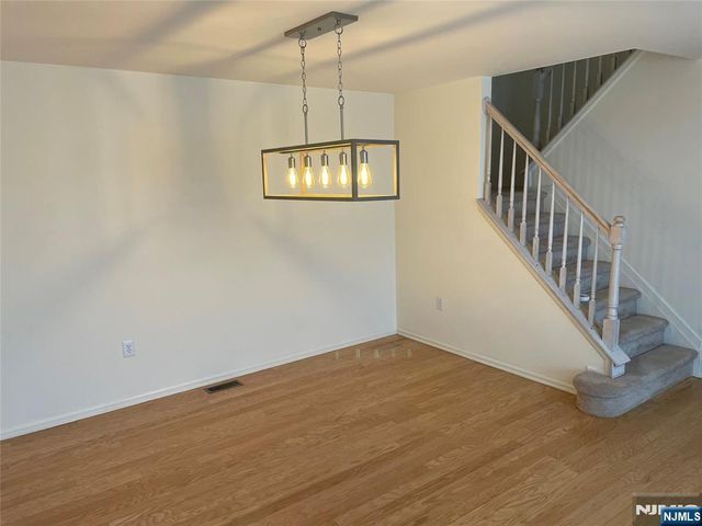 67 Gannet Court, Wayne, NJ 07470