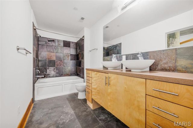 1601 Washington Avenue 310, St Louis, MO 63103