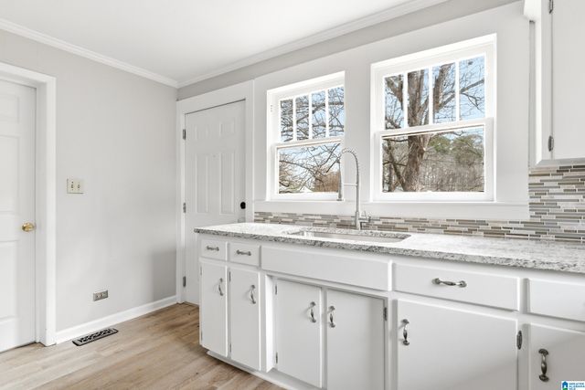 107 VINES AVENUE, Hueytown, AL 35023