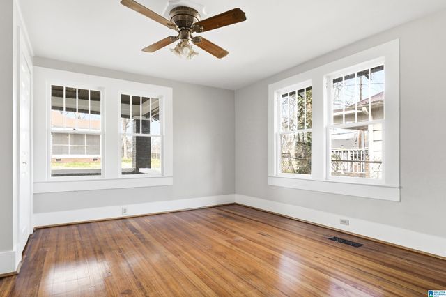 107 VINES AVENUE, Hueytown, AL 35023