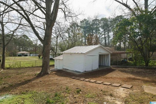 107 VINES AVENUE, Hueytown, AL 35023