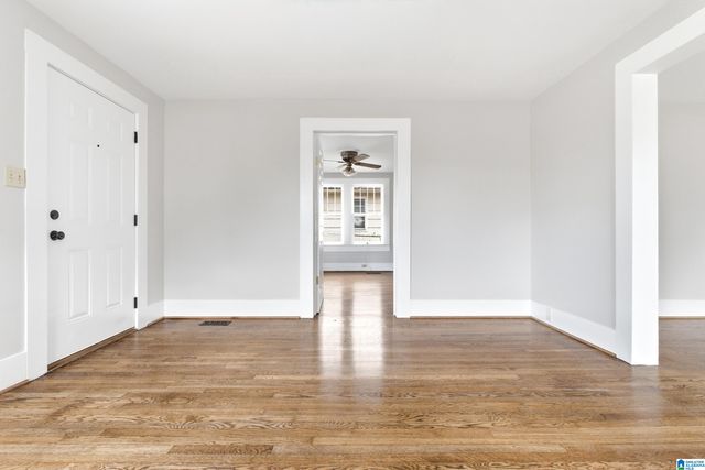 107 VINES AVENUE, Hueytown, AL 35023