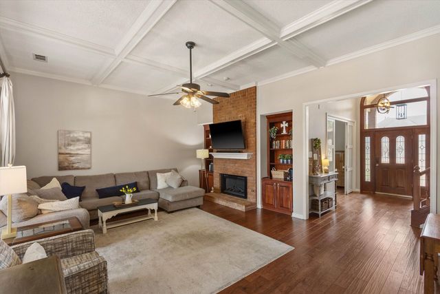 634 BROOKMERE DR, Collierville, TN 38017