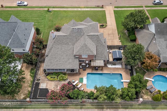 634 BROOKMERE DR, Collierville, TN 38017