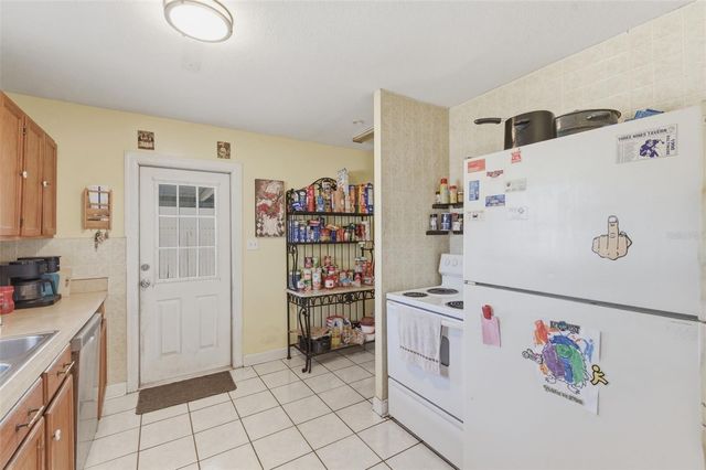 5406 S HIMES AVENUE, Tampa, FL 33611