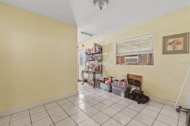 5406 S HIMES AVENUE, Tampa, FL 33611