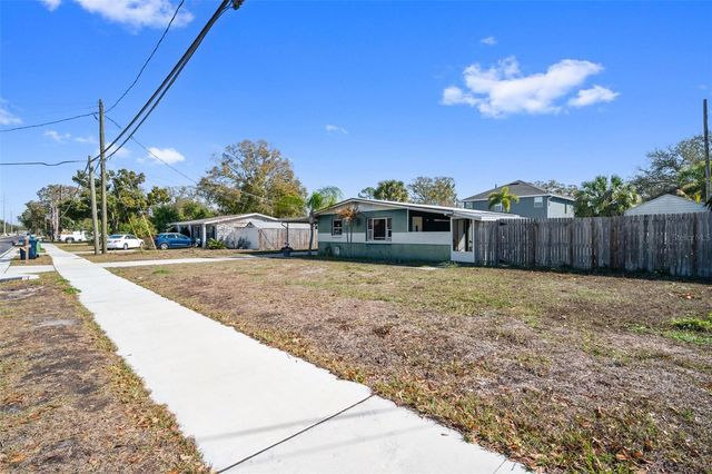 5406 S HIMES AVENUE, Tampa, FL 33611
