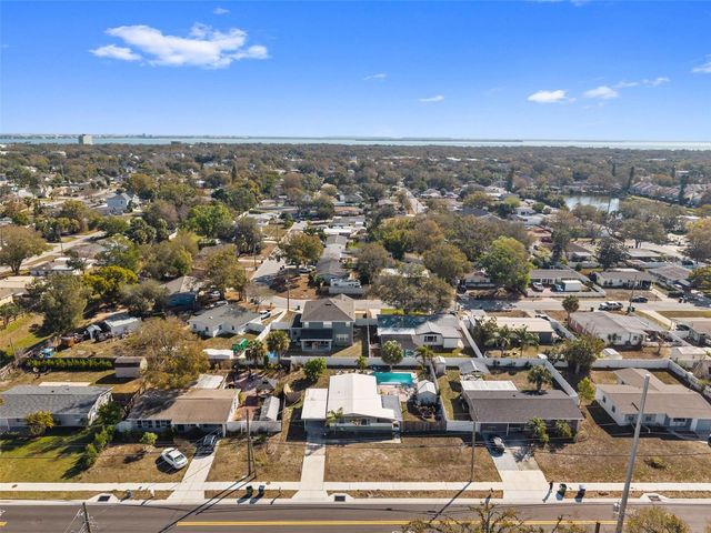 5406 S HIMES AVENUE, Tampa, FL 33611