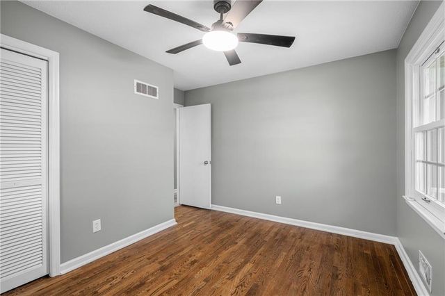 7106 E 127th Street, Grandview, MO 64083