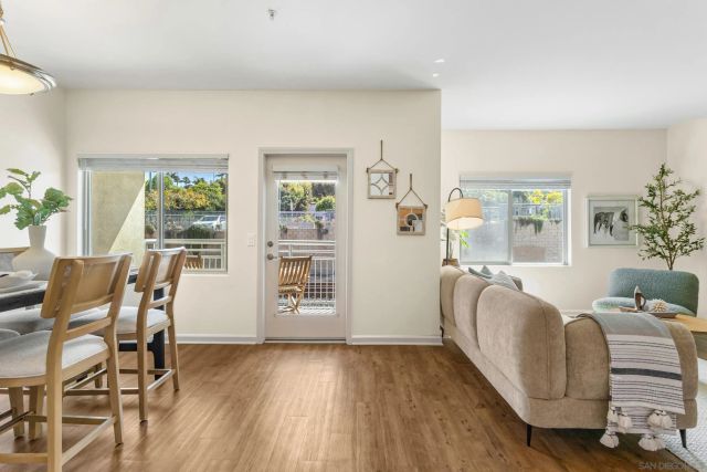 687 S Coast Hwy 101 206, Encinitas, CA 92024