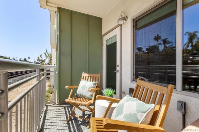 687 S Coast Hwy 101 206, Encinitas, CA 92024