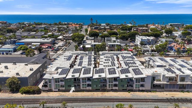 687 S Coast Hwy 101 206, Encinitas, CA 92024