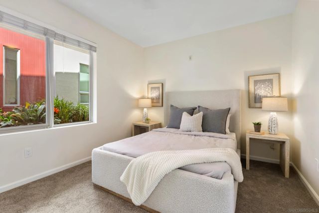 687 S Coast Hwy 101 206, Encinitas, CA 92024