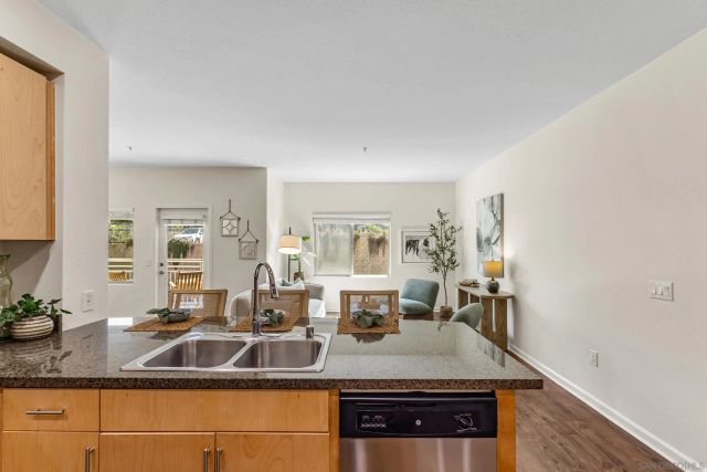 687 S Coast Hwy 101 206, Encinitas, CA 92024