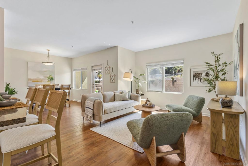 687 S Coast Hwy 101 206, Encinitas, CA 92024