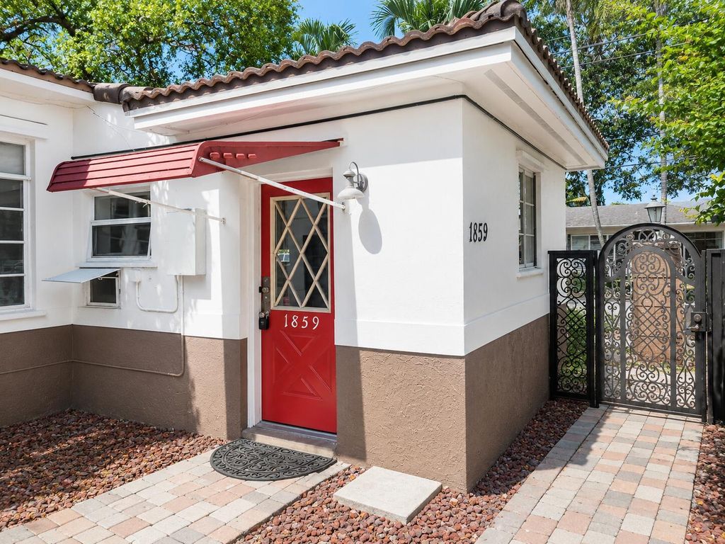 1859 Buchanan Street 3, Hollywood, FL 33020