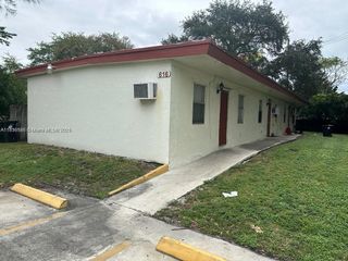 616 NW 4th Ave 3, Fort Lauderdale, FL 33311