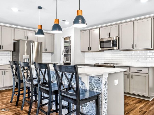 849 Bellewood Gardens Drive, Angier, NC 27501