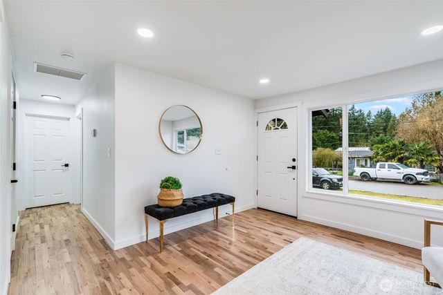 30418 12th Place SW, Federal Way, WA 98023