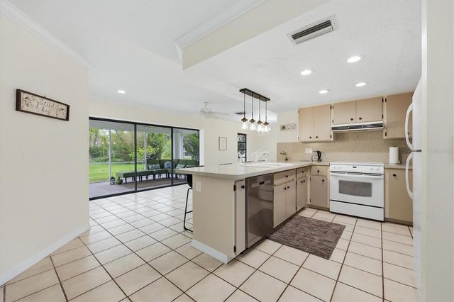 320 SAN RAFAEL AVENUE, North Port, FL 34287