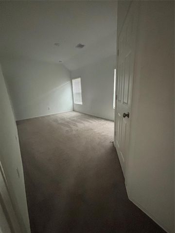 8622 Bar Harbor Dr, Baytown, TX 77521