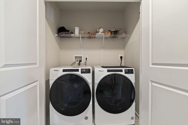 3 CONTINENTAL WAY, Bridgeport, PA 19405