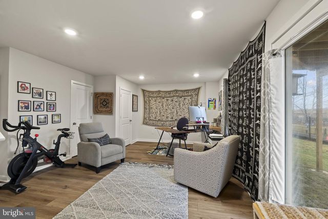 3 CONTINENTAL WAY, Bridgeport, PA 19405