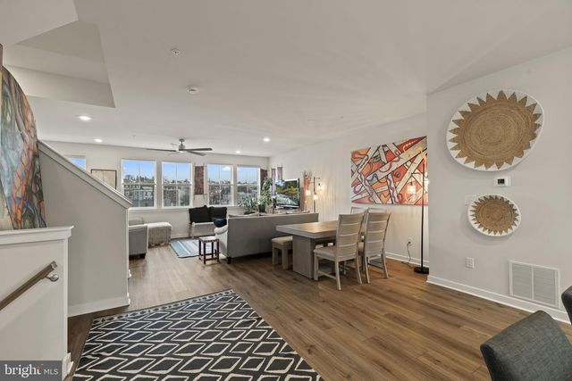 3 CONTINENTAL WAY, Bridgeport, PA 19405