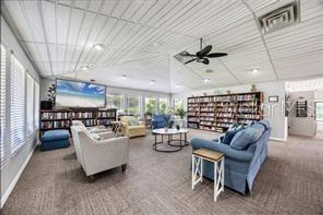 4068 WILSHIRE CIRCLE E 145, Sarasota, FL 34238