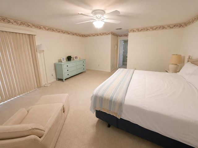 4068 WILSHIRE CIRCLE E 145, Sarasota, FL 34238