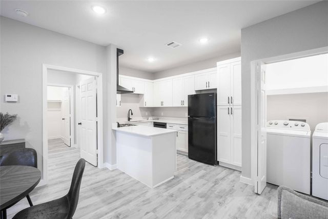 2101 Reinke Road 3110, Waller, TX 77484