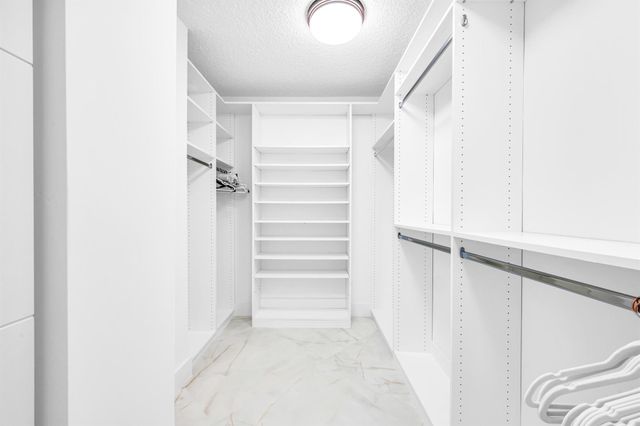 100 SE 5th Avenue 304, Boca Raton, FL 33432